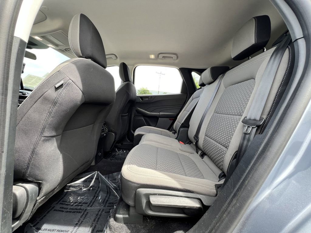 Certified 2022 Ford Escape SE w/ SE Sport Appearance Package AWD/4WD image 33