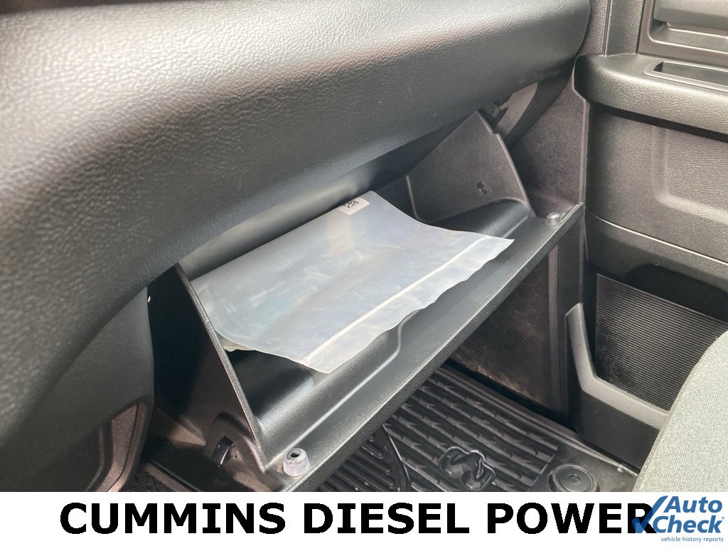 Used 2024 RAM 2500 Tradesman w/ Chrome Appearance Group image 37