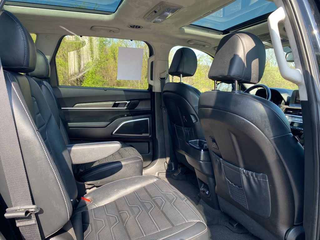 Used 2022 Kia Telluride SX w/ SX Prestige Package AWD/4WD image 14