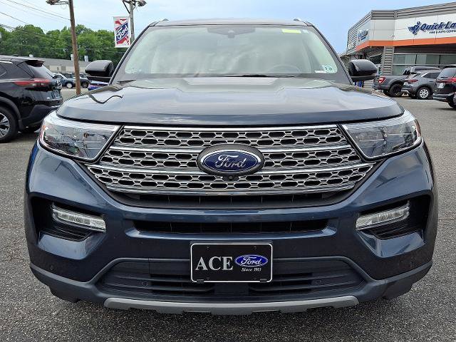 Certified 2023 Ford Explorer Limited w/ Equipment Group 301A AWD/4WD image 2