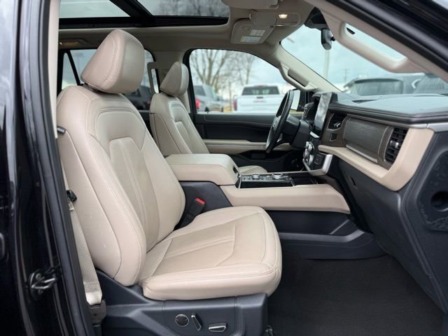 Certified 2024 Ford Expedition Limited image 18