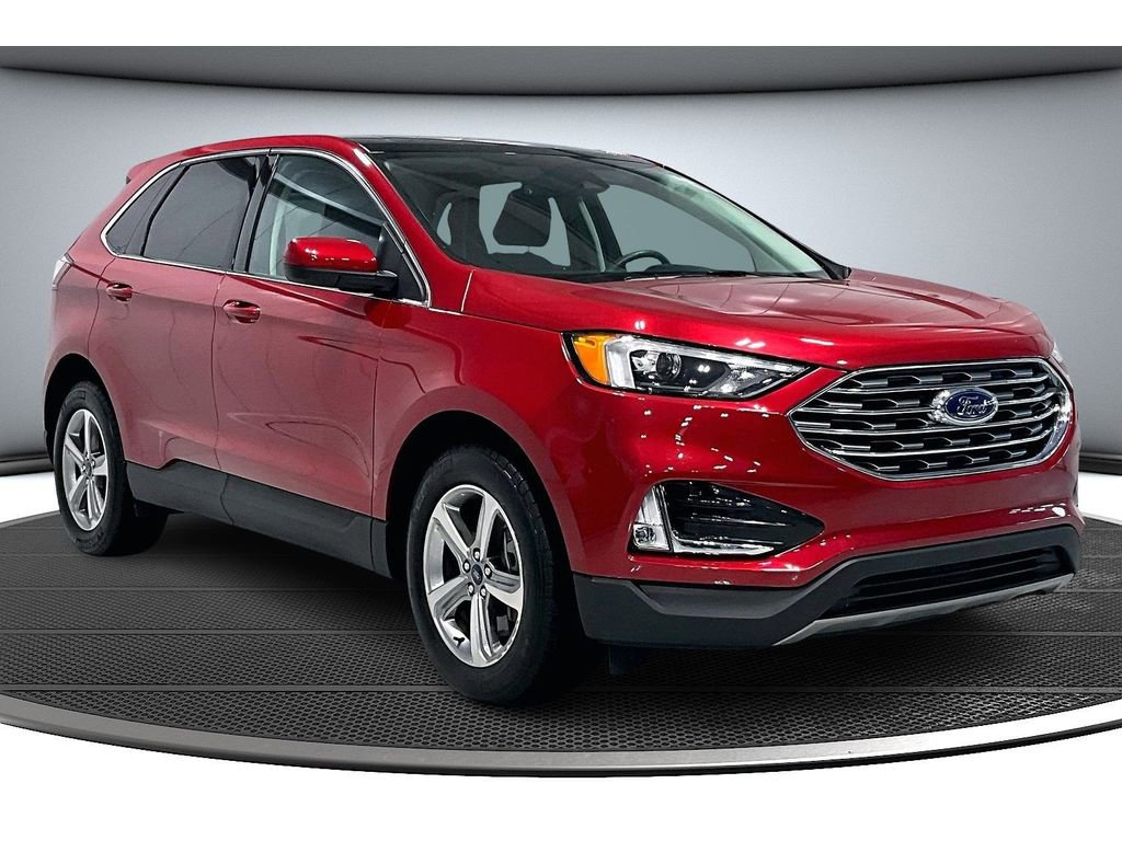 Certified 2022 Ford Edge SEL w/ Convenience Package image 2