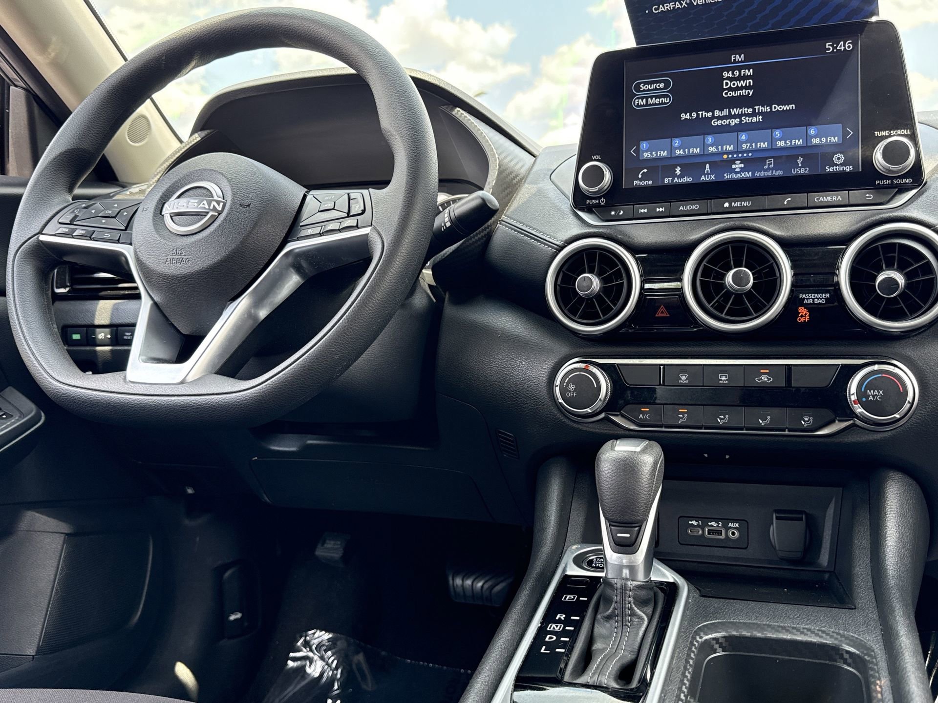 Used 2025 Nissan Sentra SV FWD image 3