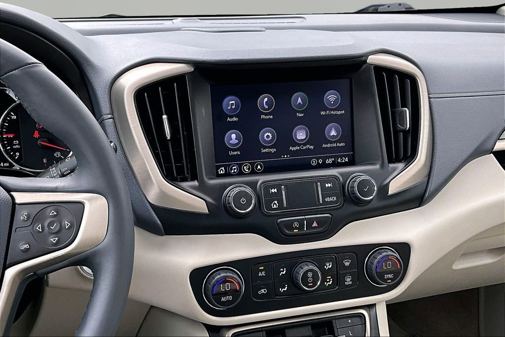 Used 2023 GMC Terrain Denali w/ Denali Premium Package AWD/4WD image 6