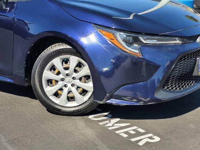 Used 2020 Toyota Corolla LE FWD image 9