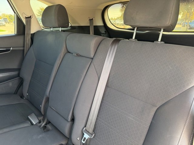 Used 2019 Kia Sorento LX image 19