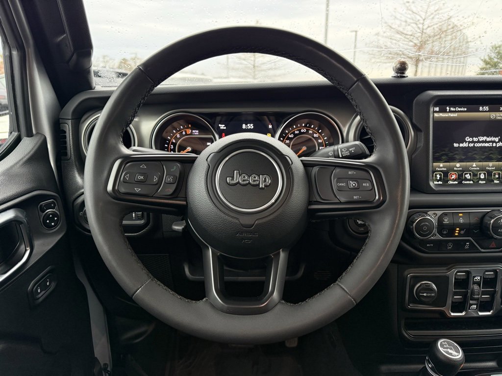 Used 2023 Jeep Gladiator Willys image 14