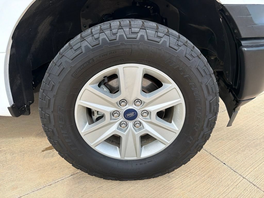 Certified 2018 Ford F150 XL w/ Heavy-Duty Payload Package AWD/4WD image 11