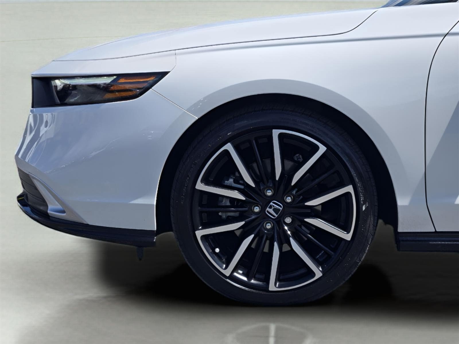 Used 2026 Honda Accord Touring image 9