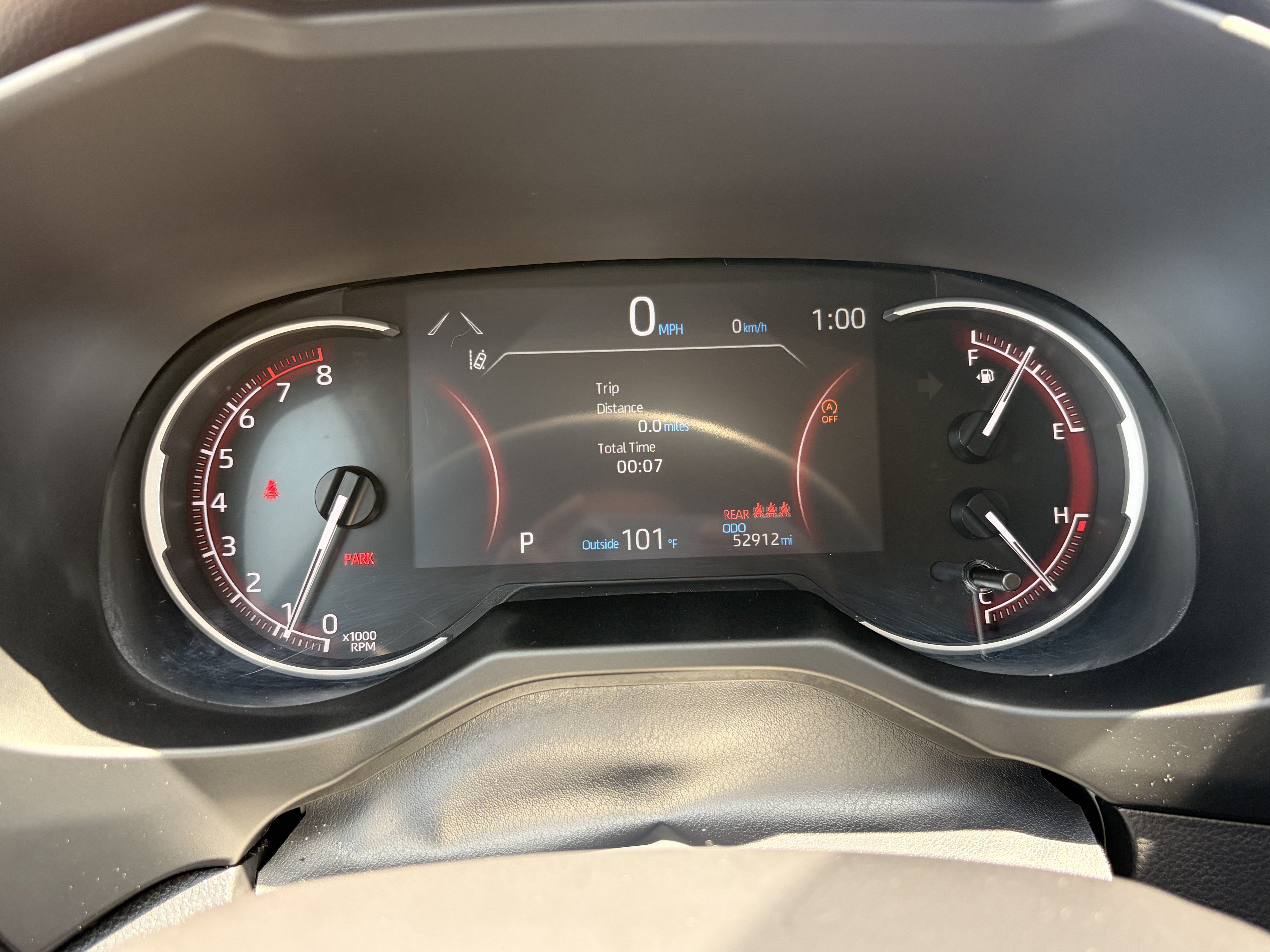 Used 2025 Toyota RAV4 LE AWD/4WD image 14