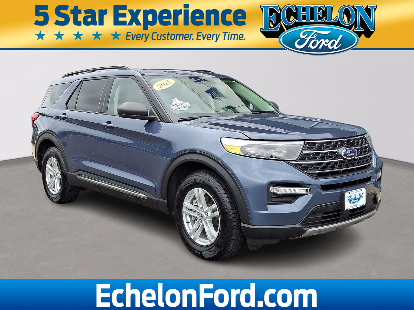 Certified 2021 Ford Explorer XLT w/ Equipment Group 202A AWD/4WD image 1