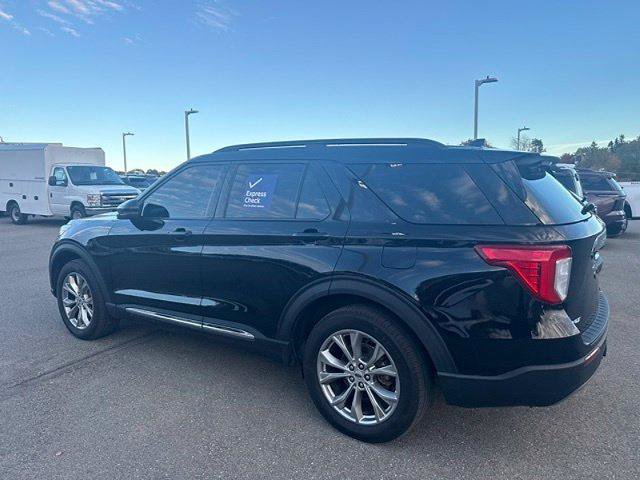 Certified 2023 Ford Explorer XLT w/ Equipment Group 202A AWD/4WD image 23