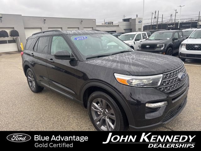 Certified 2023 Ford Explorer XLT w/ Equipment Group 202A AWD/4WD image 18