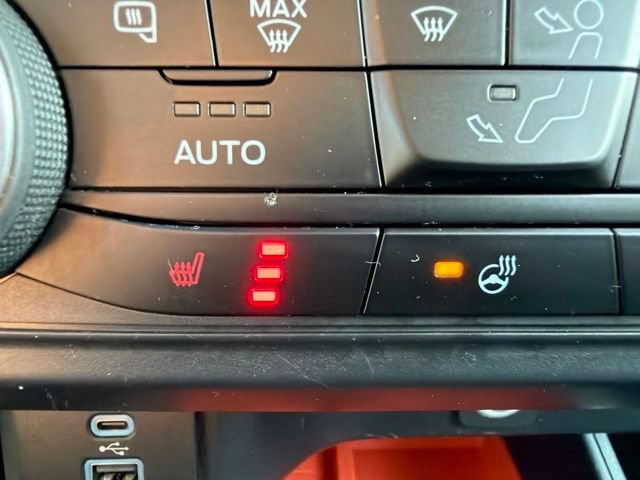 Certified 2024 Ford Maverick XLT w/ XLT Luxury Package FWD image 30