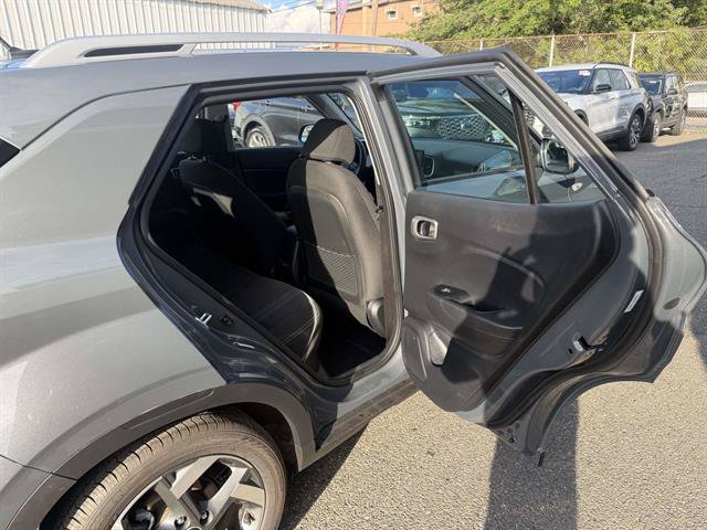 Used 2026 Hyundai Venue SEL FWD image 26