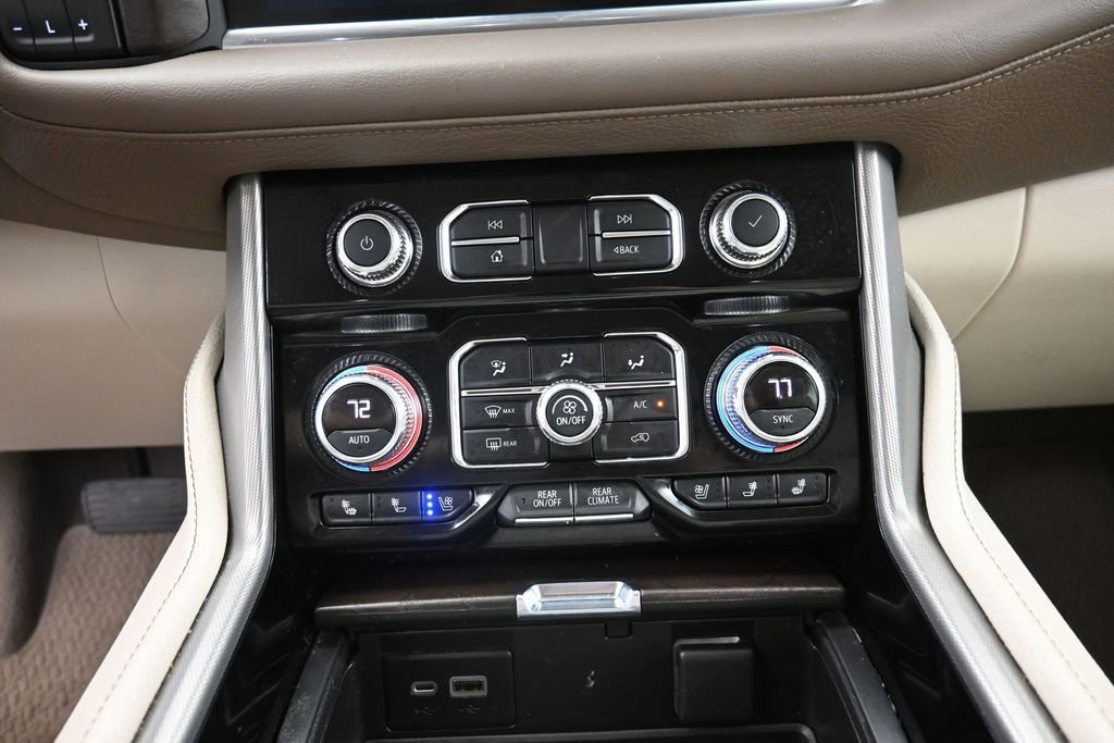 Used 2021 GMC Yukon XL Denali w/ Denali Ultimate Package AWD/4WD image 30