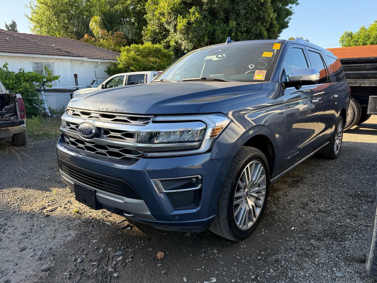 Certified 2023 Ford Expedition Max Platinum AWD/4WD image 4