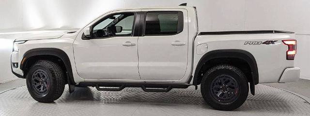 Used 2025 Nissan Frontier PRO-4X AWD/4WD image 5
