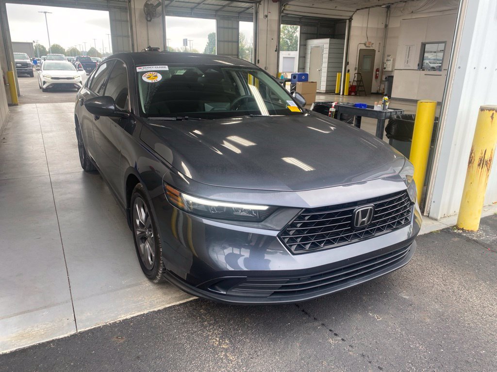 Used 2024 Honda Accord EX image 1