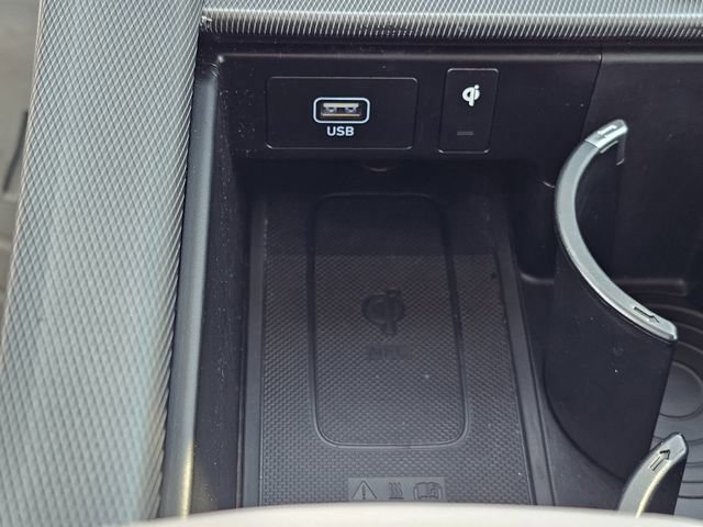 Used 2024 Hyundai Palisade Limited image 25