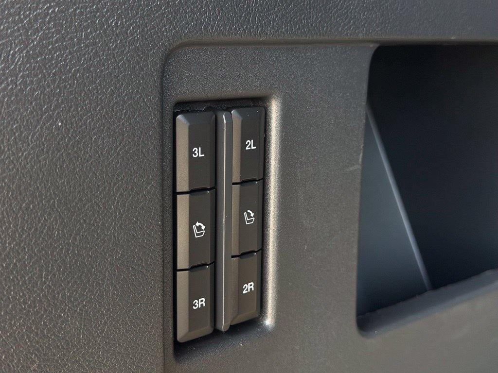 Certified 2023 Ford Expedition Max Limited RWD image 23