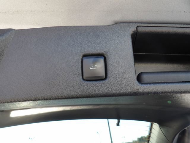 Certified 2022 Ford Escape SE w/ SE Sport Appearance Package image 30