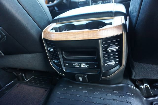 Used 2023 RAM 3500 Limited image 29