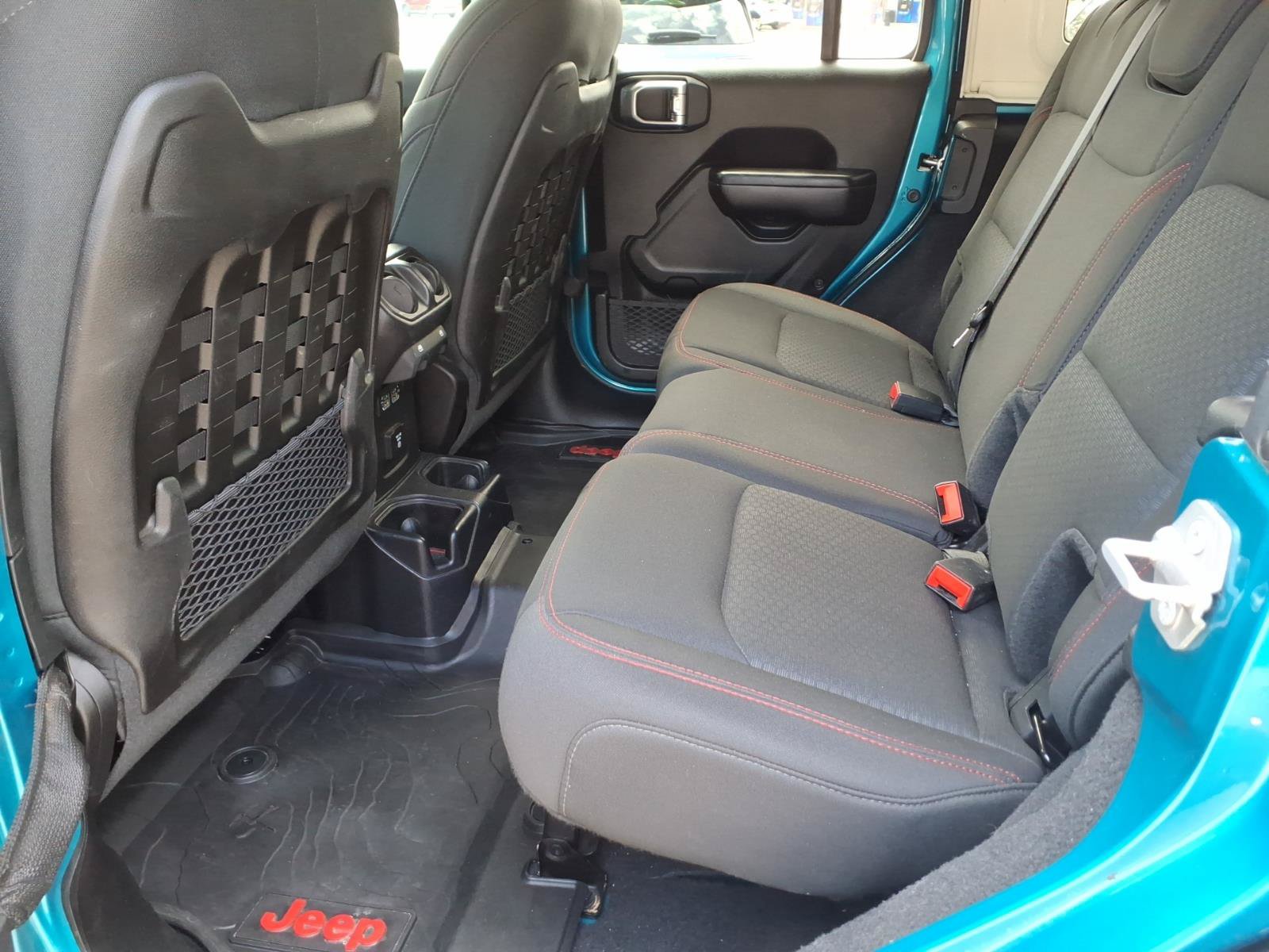 Used 2019 Jeep Wrangler Unlimited Rubicon AWD/4WD image 12