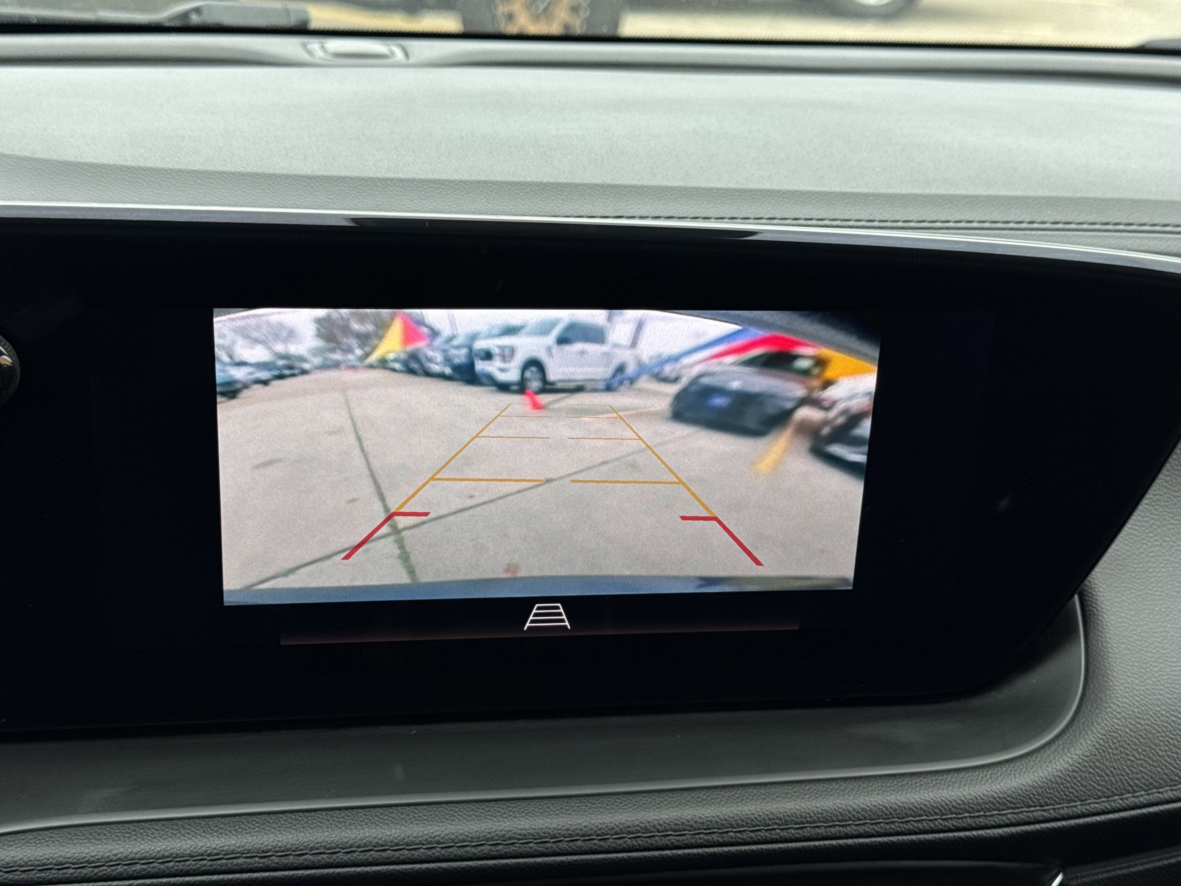 Used 2025 Buick Encore GX Sport Touring w/ Comfort Package image 23