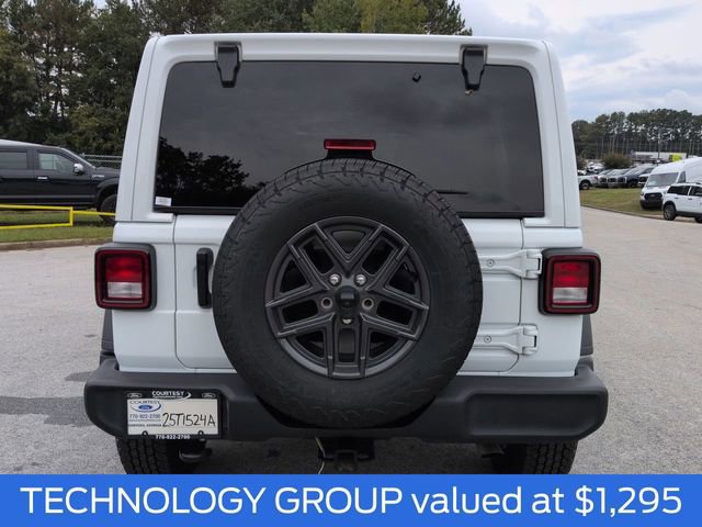 Used 2024 Jeep Wrangler Sport S image 3