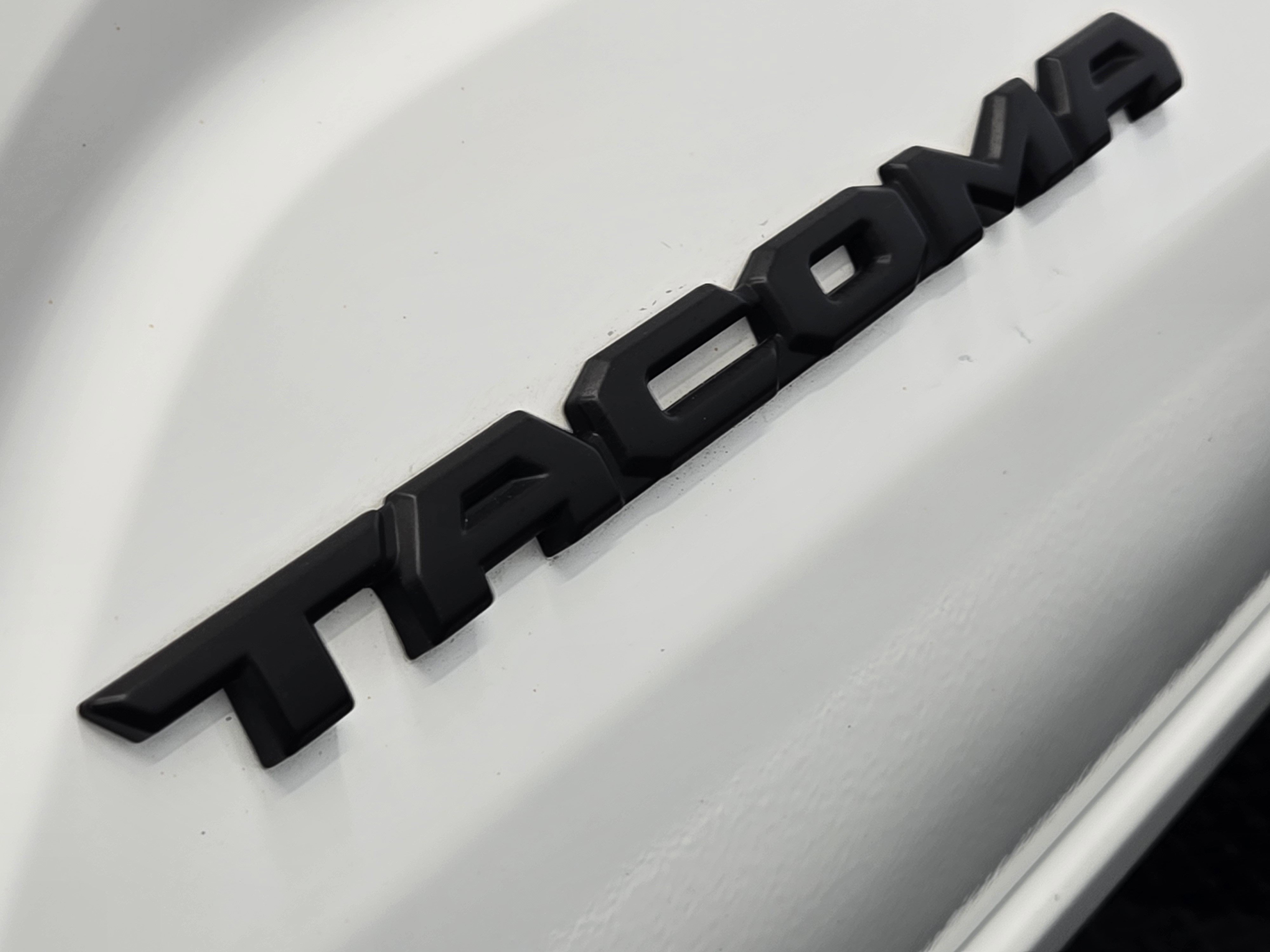 Used 2025 Toyota Tacoma SR5 RWD image 12