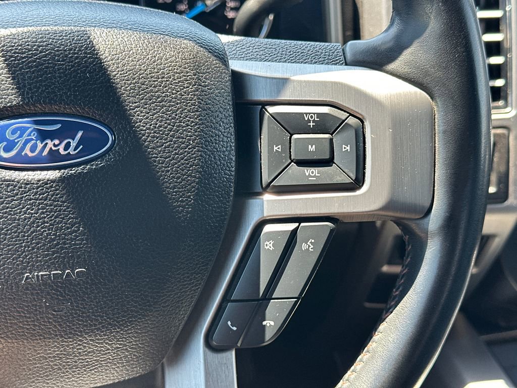 Certified 2020 Ford F350 Platinum w/ Tremor Off-Road Package AWD/4WD image 26
