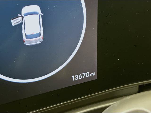 Used 2025 Hyundai Kona SEL FWD image 20