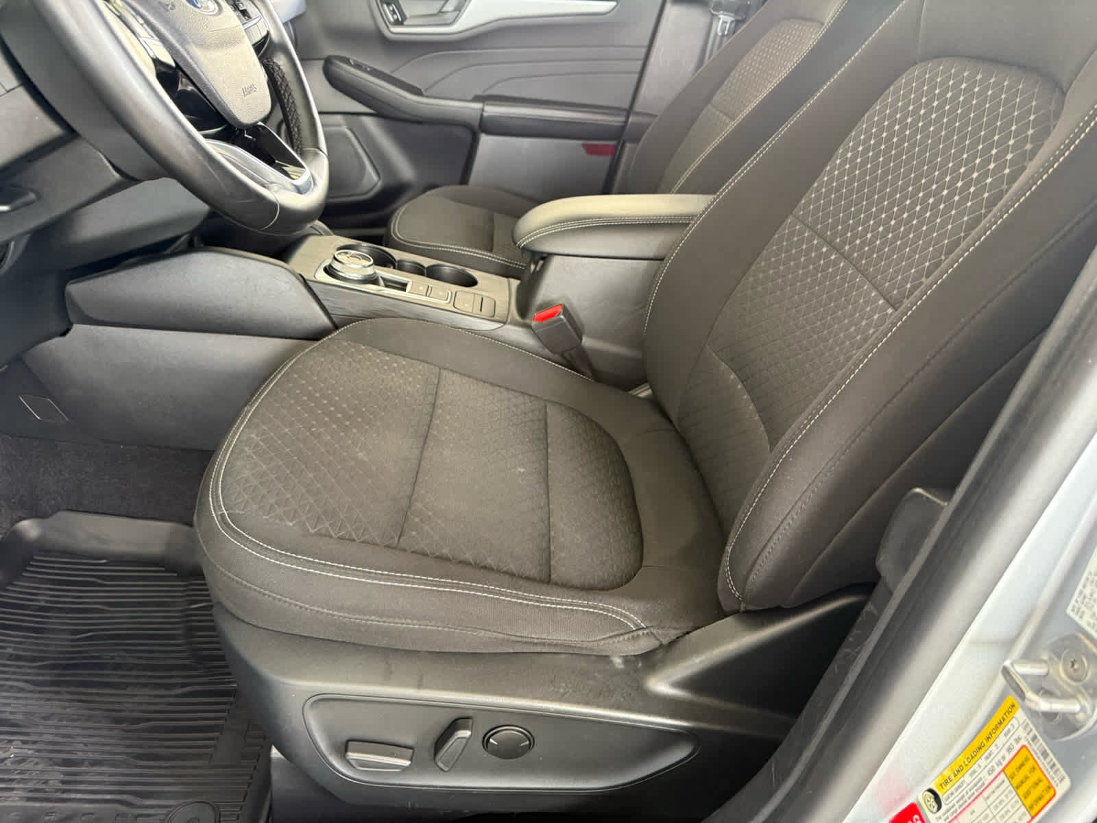 Certified 2023 Ford Escape Active AWD/4WD image 4