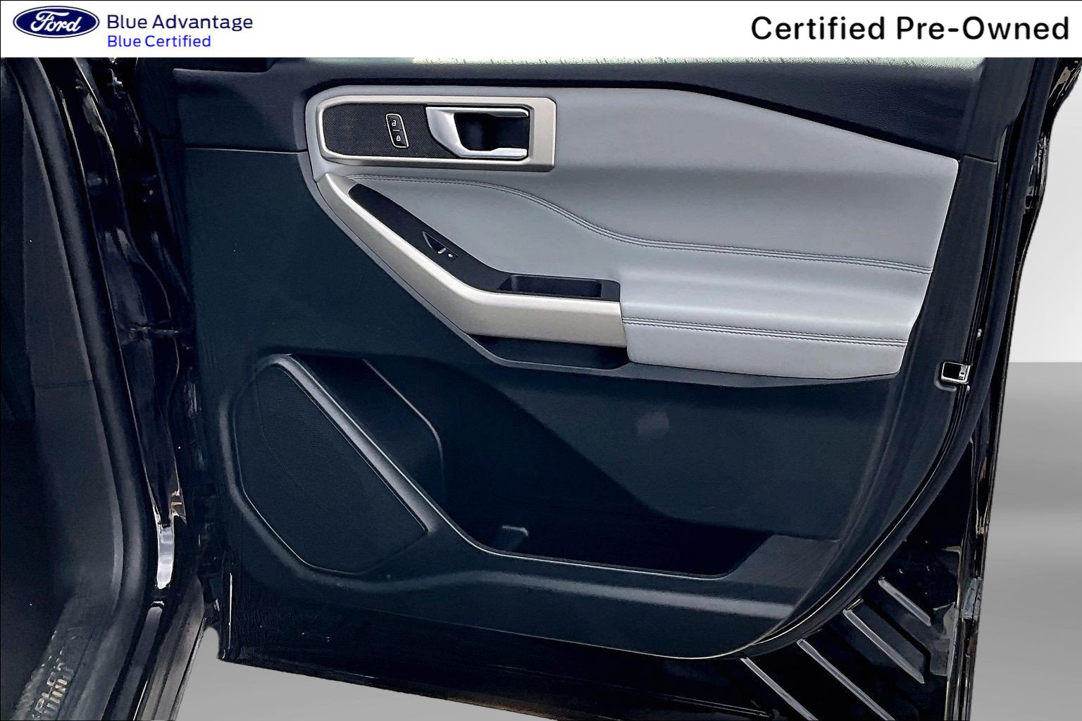 Certified 2023 Ford Explorer XLT w/ Equipment Group 202A AWD/4WD image 27