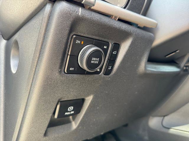 Certified 2025 Ford Expedition Active image 23