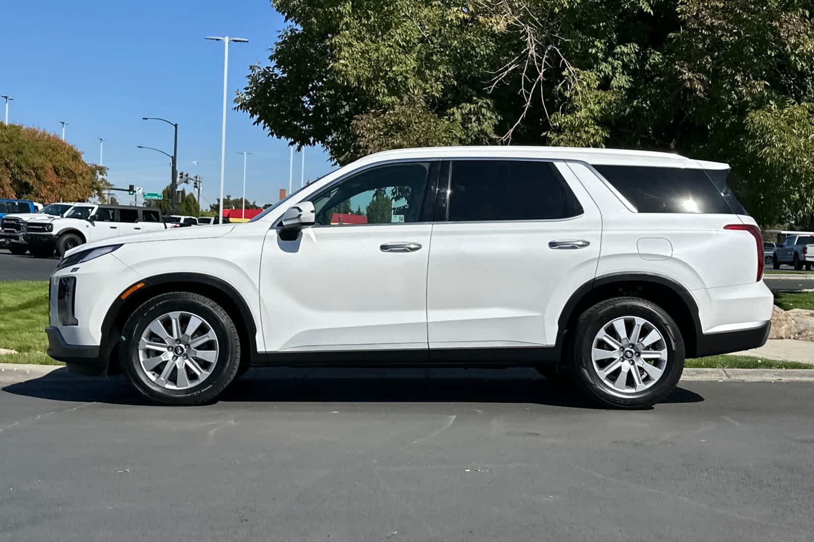Used 2025 Hyundai Palisade SEL AWD/4WD image 5