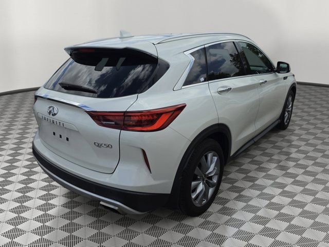 Used 2022 INFINITI QX50 Luxe image 3