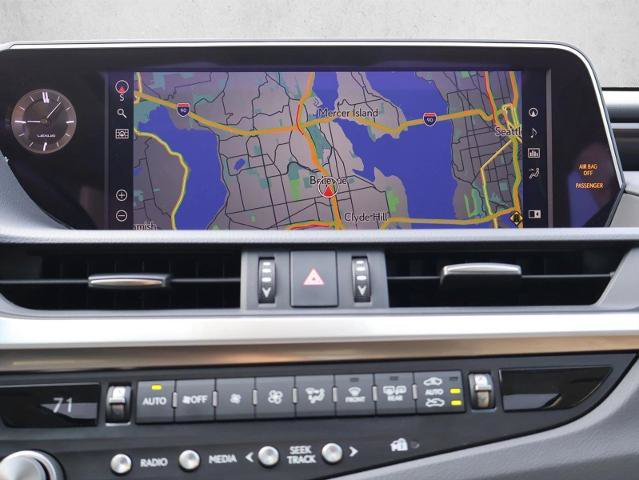 Used 2021 Lexus ES 300h w/ Luxury Package FWD image 17