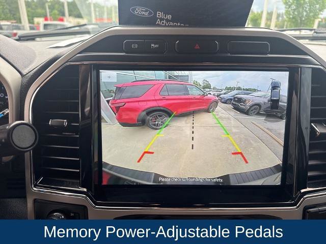 Certified 2022 Ford F250 Lariat w/ Lariat Value Package AWD/4WD image 22
