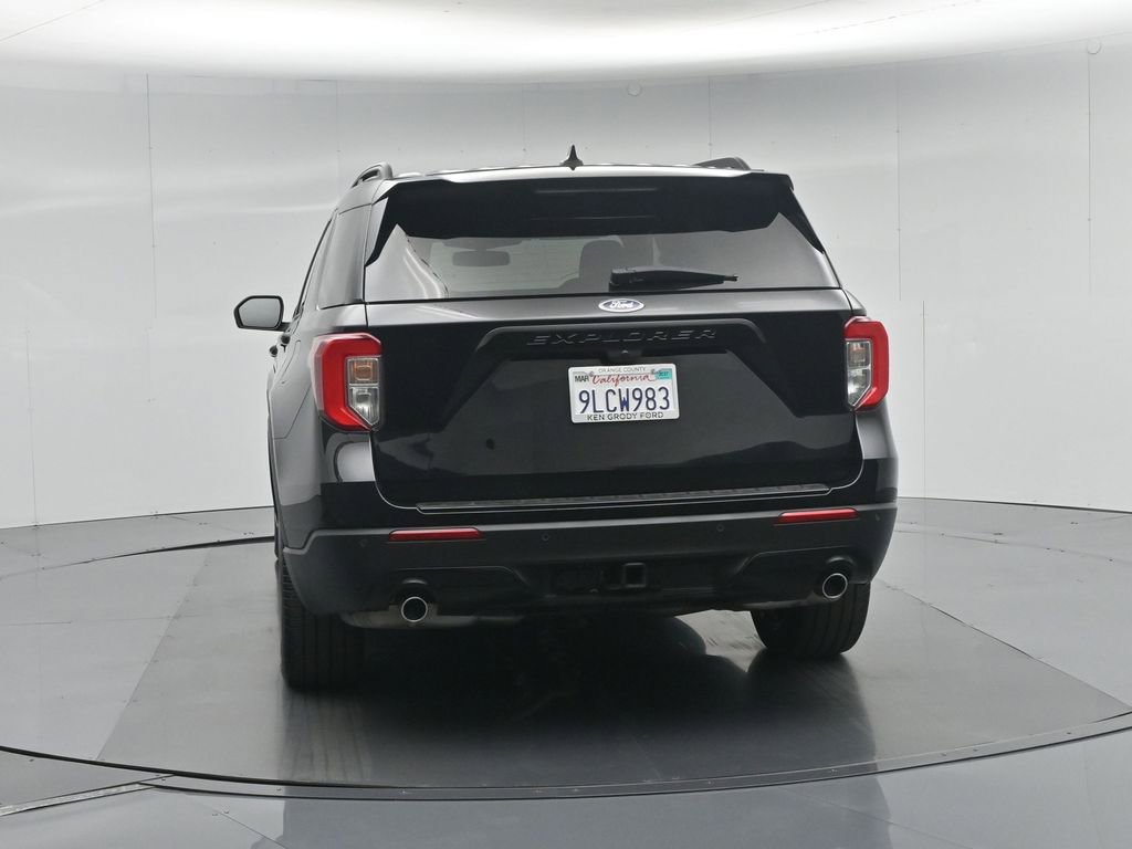 Certified 2024 Ford Explorer ST-Line w/ Class IV Trailer Tow Package RWD image 32