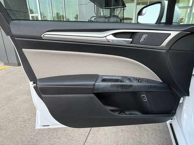 Certified 2018 Ford Fusion S FWD image 12