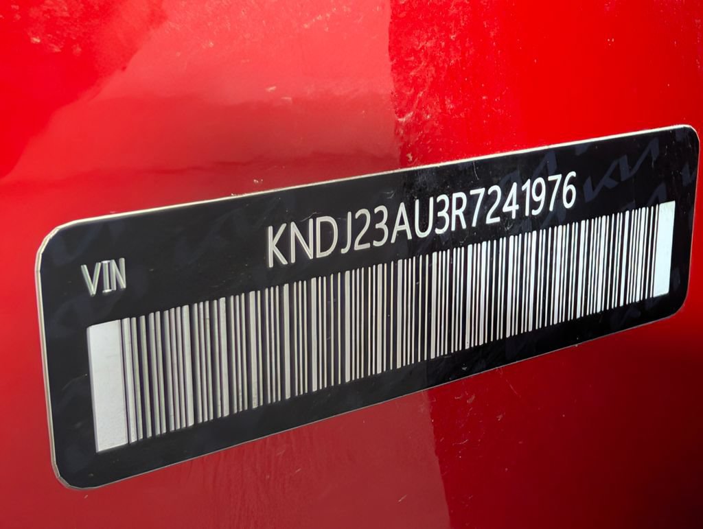 Used 2024 Kia Soul LX FWD image 26