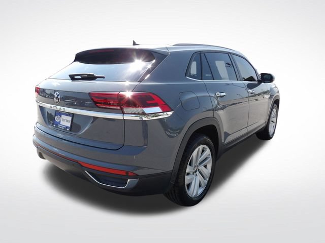 Used 2020 Volkswagen Atlas Cross Sport SE w/ Panoramic Sunroof Package FWD image 12