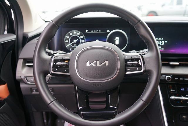 Used 2024 Kia Carnival SX image 20