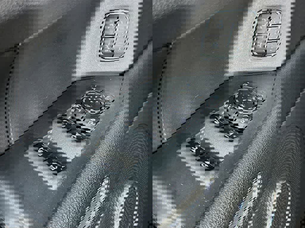 Certified 2023 Ford Expedition XLT image 29