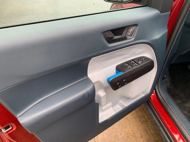 Certified 2025 Ford Maverick XLT image 21