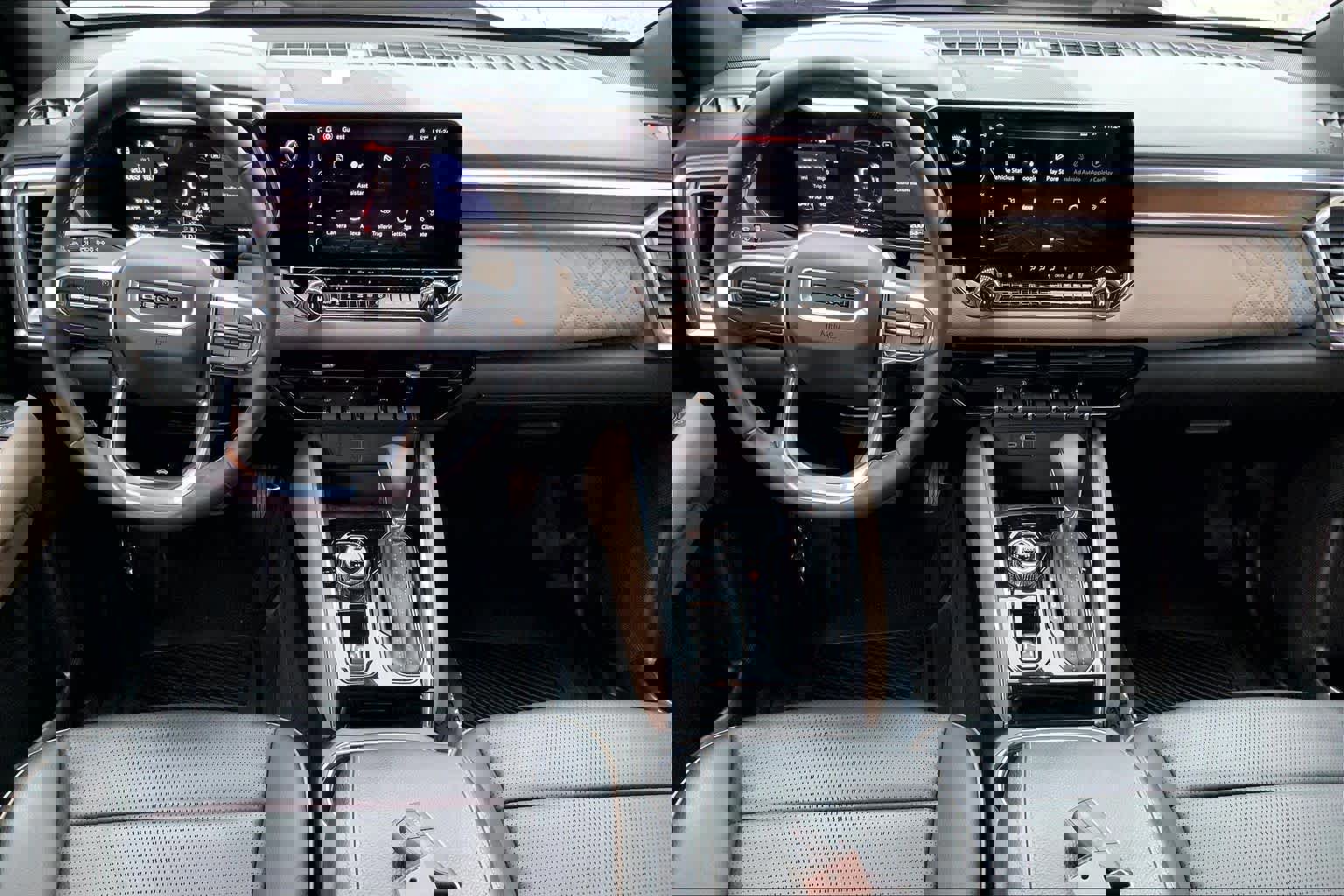 Used 2023 GMC Canyon Denali image 15