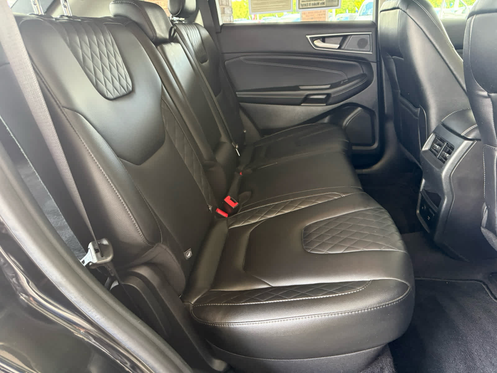 Certified 2024 Ford Edge Titanium AWD/4WD image 7
