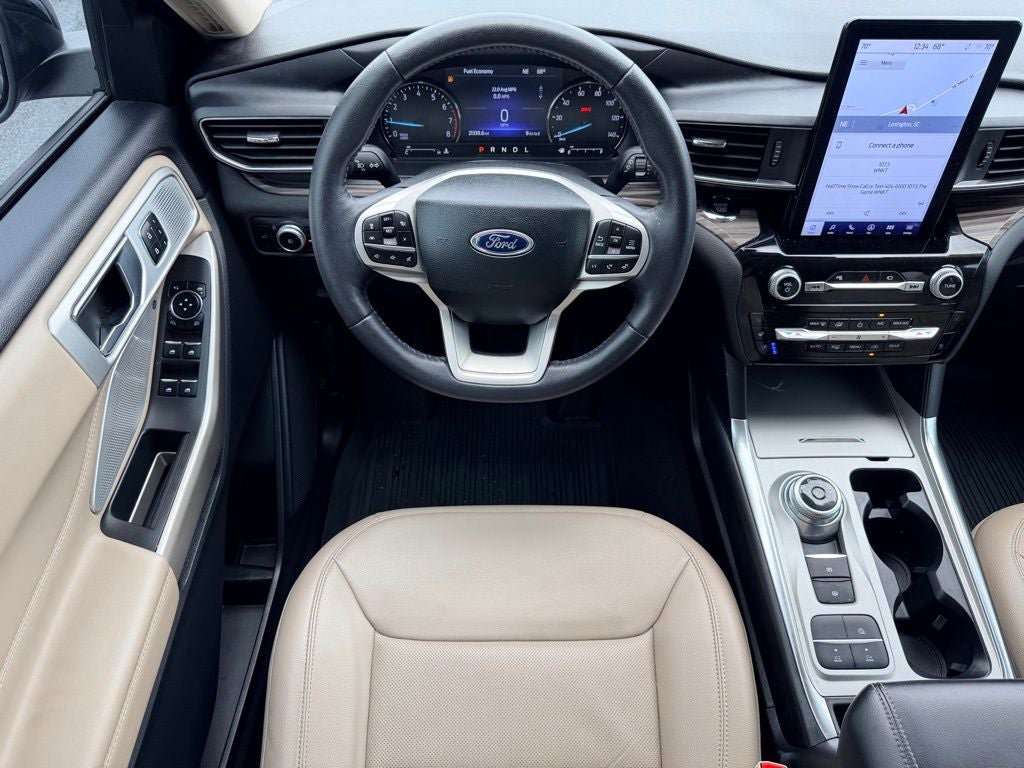 Certified 2023 Ford Explorer Limited w/ Limited Technology Package RWD image 18